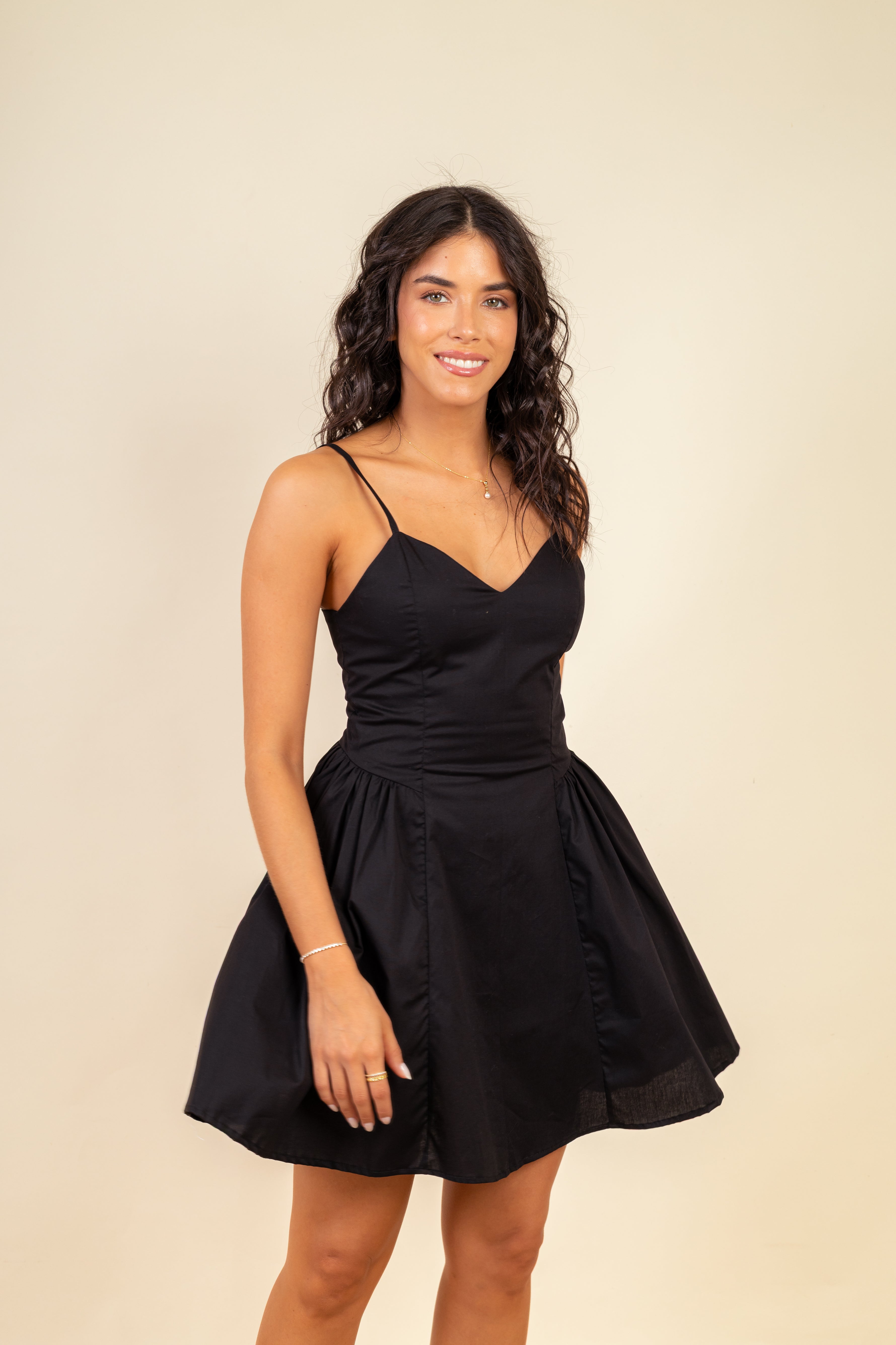 Vestido Kathleen Mini Noir