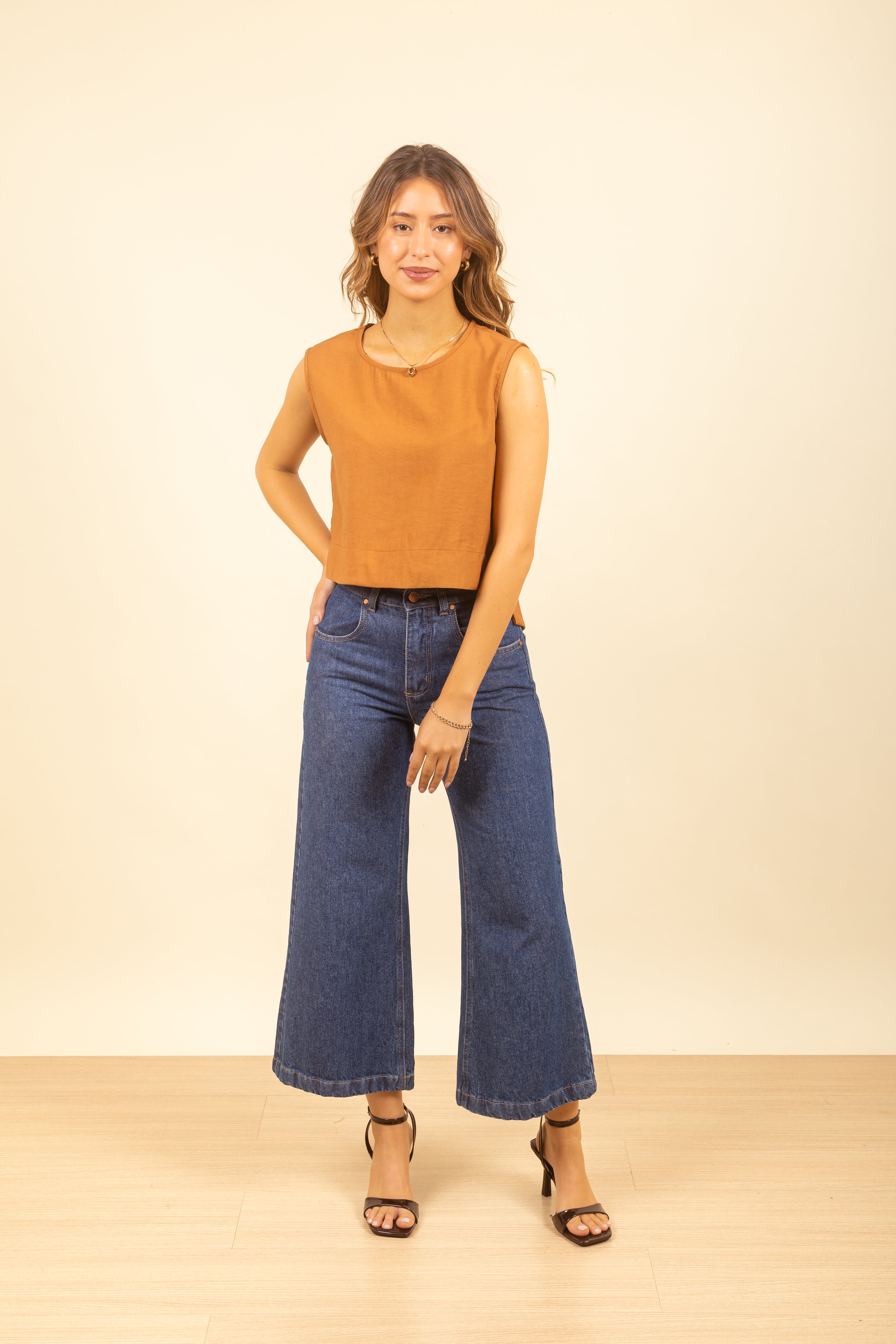 Blusa Mila Almond